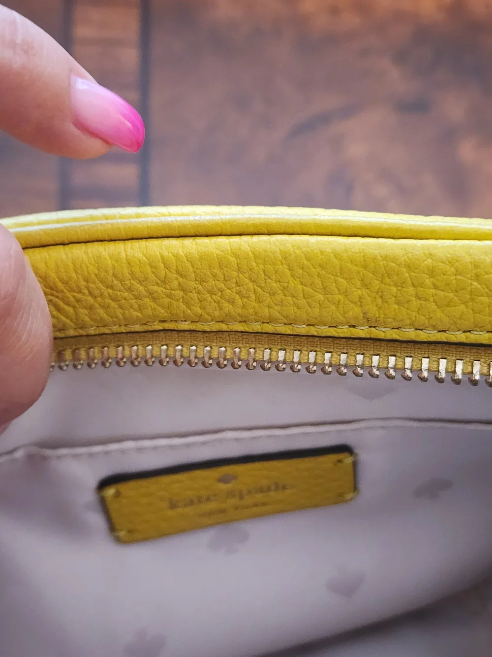 ✨️kate spade Yellow Pebbled Leather Crossbody with Tassel